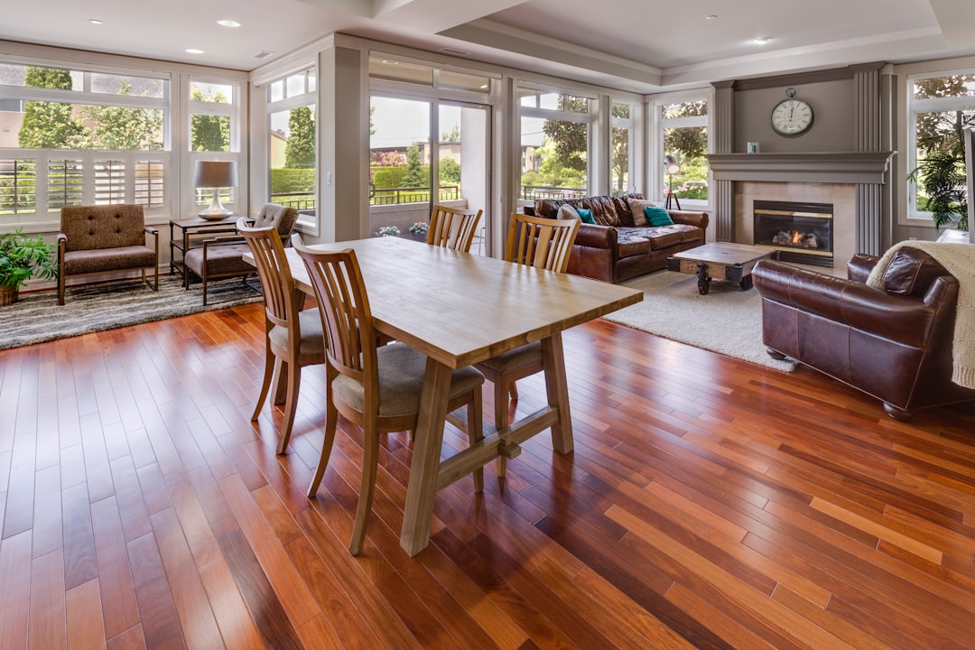Best Living Room Flooring: Hardwood vs LVP vs Tile